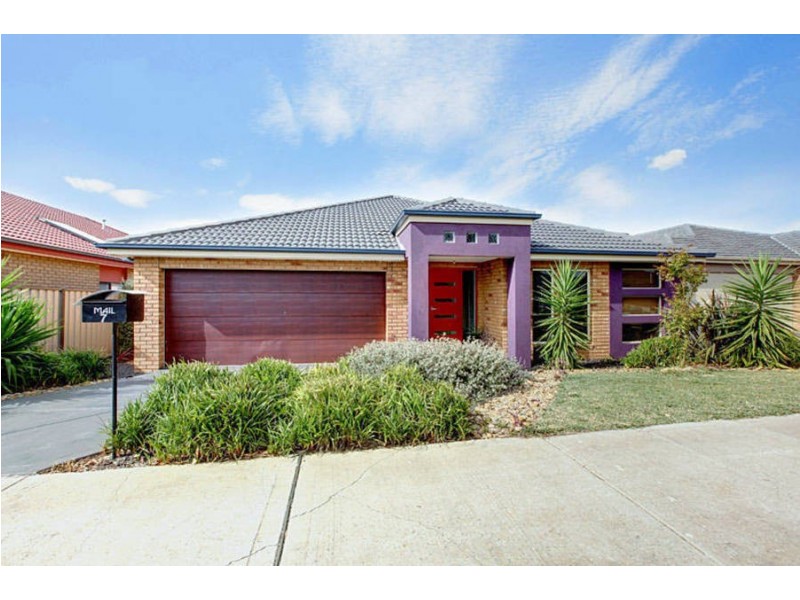 7 Stanthorp Street, Burnside Heights VIC 3023