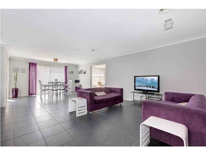 7 Stanthorp Street, Burnside Heights VIC 3023