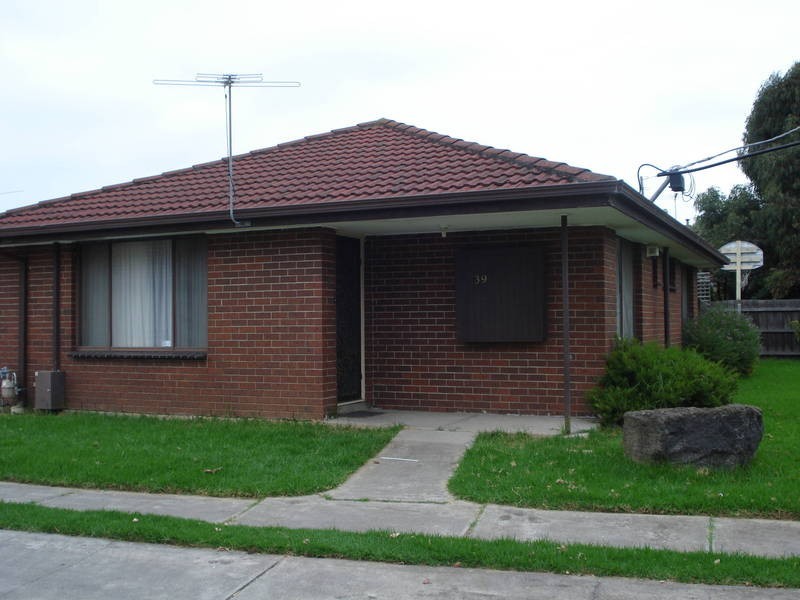 1/39 Fraser Street, Sunshine VIC 3020