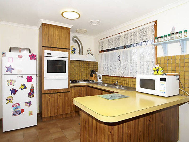 22 Allandale Road, Kings Park VIC 3021