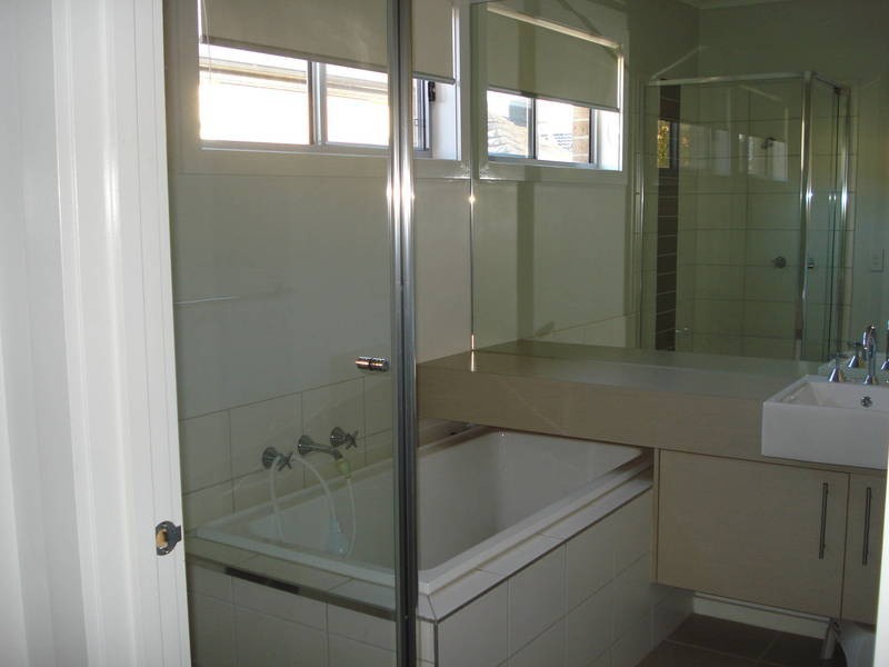 13 Penton Way, Point Cook VIC 3030