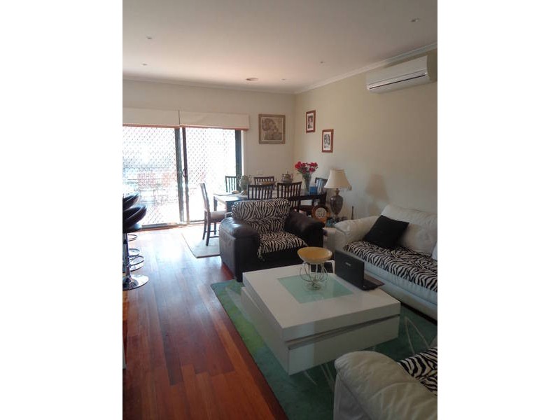 18 Buckhaven Street, Deer Park VIC 3023