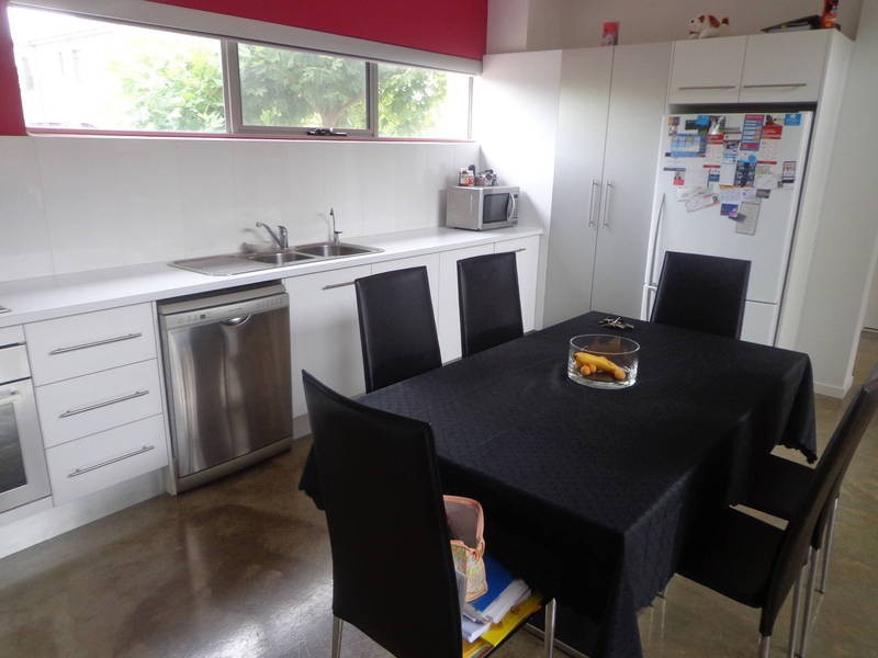 6 Caulfield Lane, Caroline Springs VIC 3023