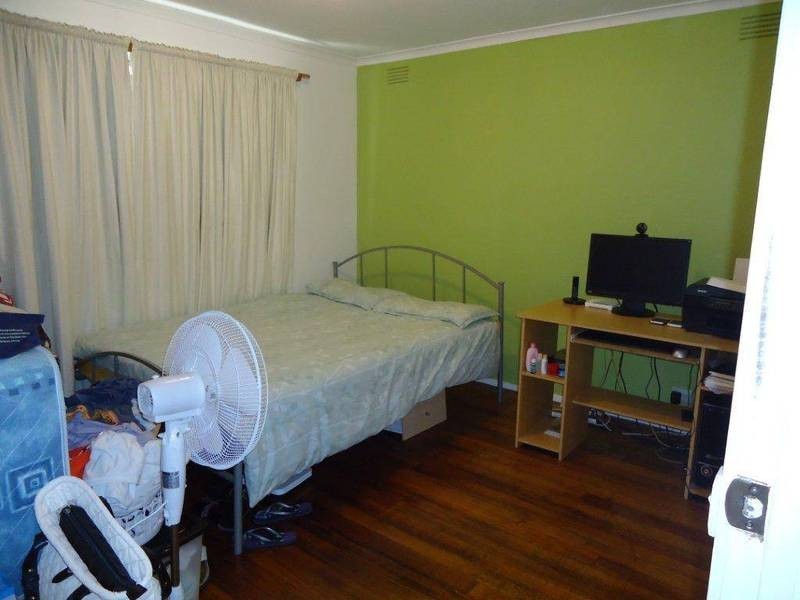 48 Aldergate Crescent, Kings Park VIC 3021