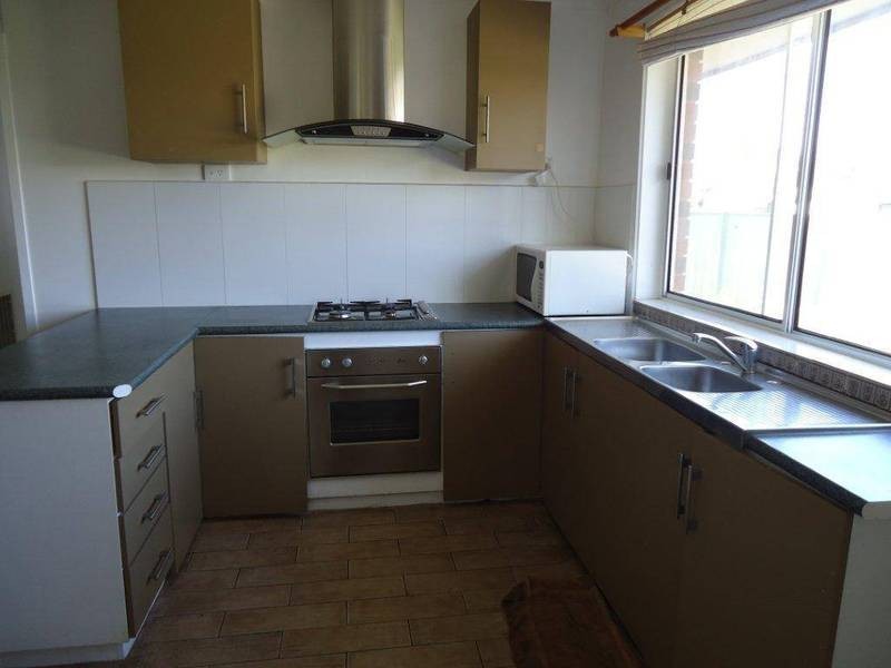 48 Aldergate Crescent, Kings Park VIC 3021