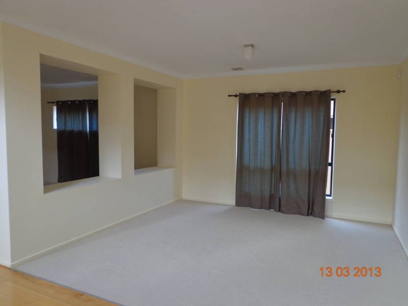 12 Westerfolds Terrace, Caroline Springs VIC 3023