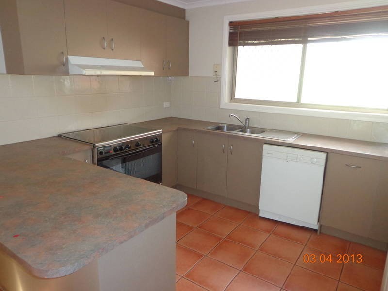 13 Macklin Way, Caroline Springs VIC 3023