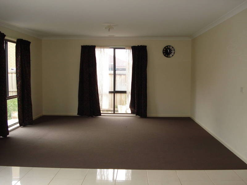 71 Arbour Blvd, Burnside Heights VIC 3023