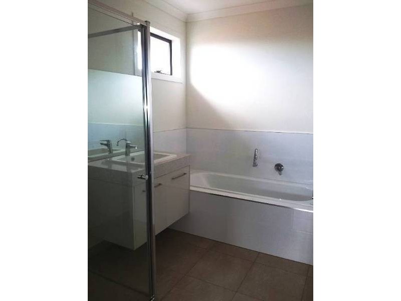 22A Parraburdoo Lane, Kings Park VIC 3021