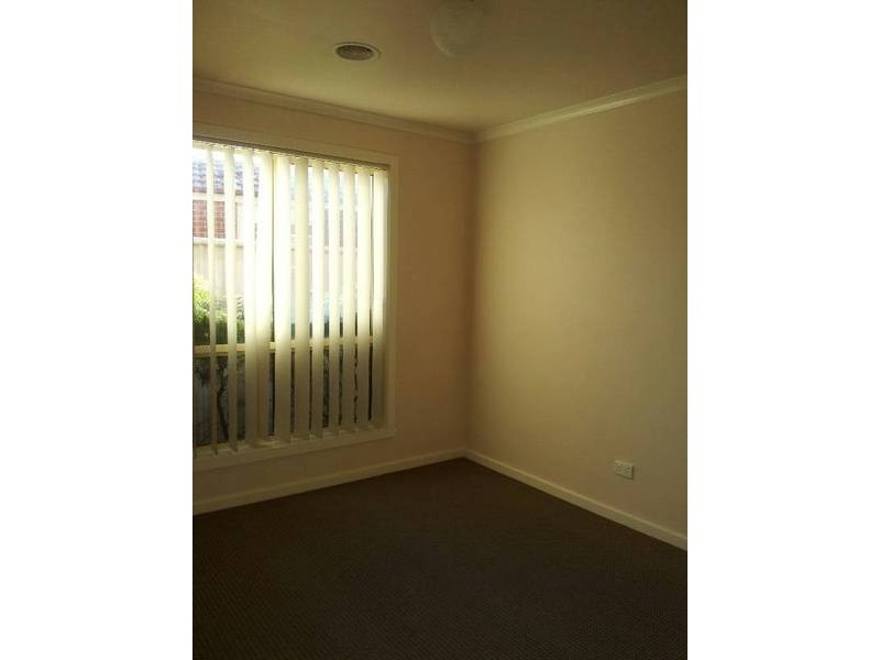 20 Wyperfeld Circuit, Caroline Springs VIC 3023