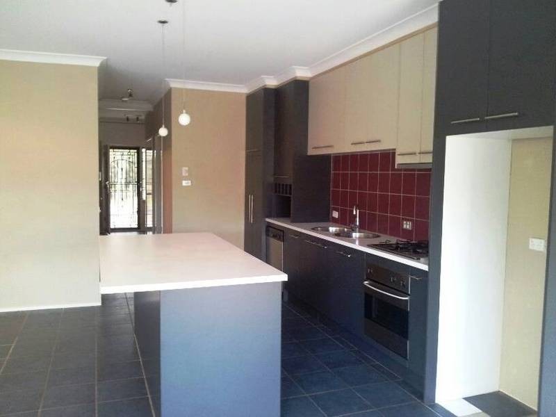 1 Madras Lane, Caroline Springs VIC 3023