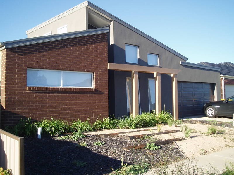 12 Burke Road, Burnside Heights VIC 3023