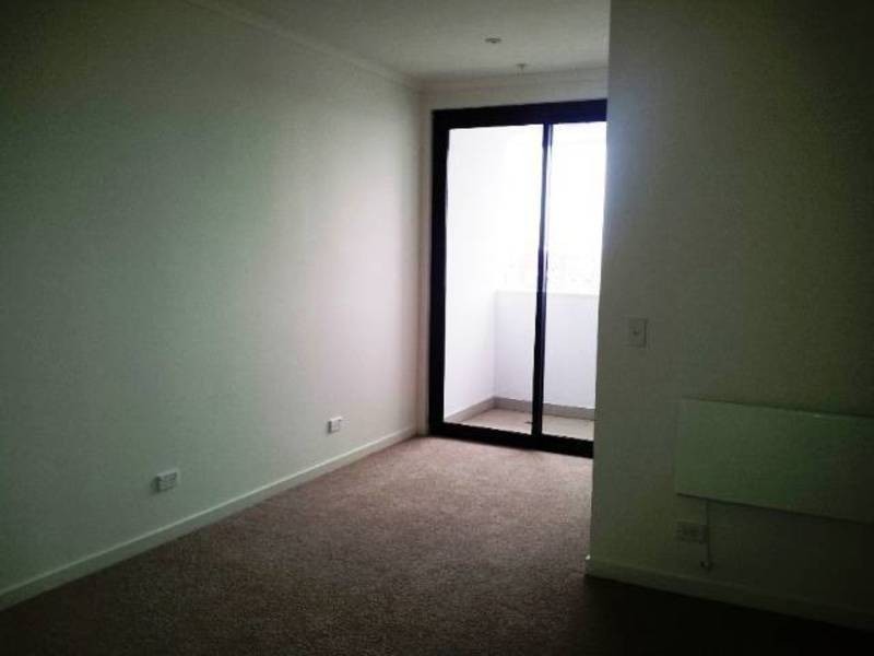 17/76 The Esplanade, Caroline Springs VIC 3023