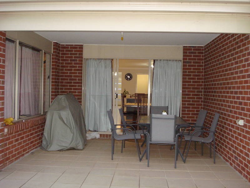 5 Weigall Close, Caroline Springs VIC 3023