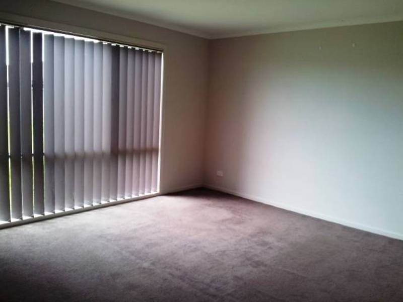 15  Stapehill Court, Deer Park VIC 3023