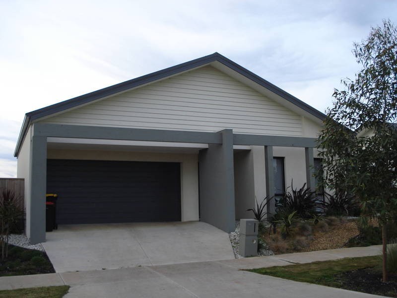46 Mimosa Way, Burnside Heights VIC 3023