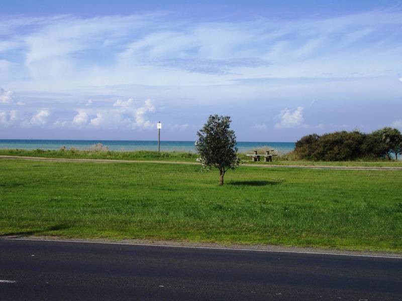 401 The Esplanade, St Leonards VIC 3223