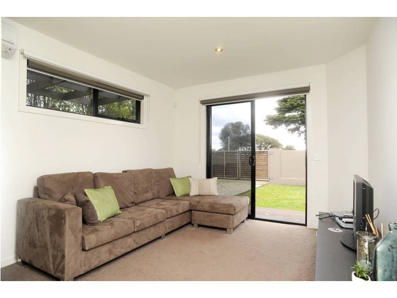 1/324 The Esplanade, Indented Head VIC 3223