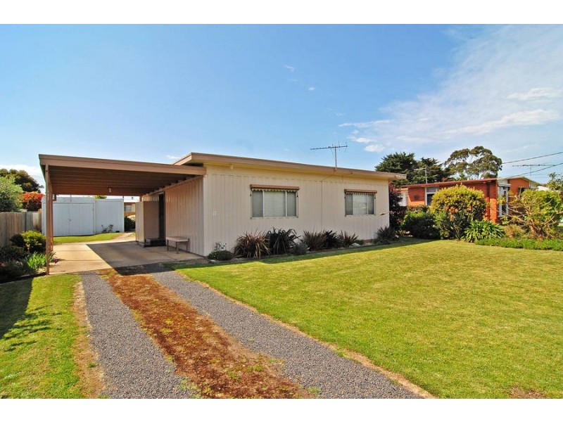 17 Lilkenday Avenue, Indented Head VIC 3223