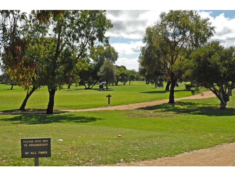 8/17-19 Lake Avenue, Ocean Grove VIC 3226