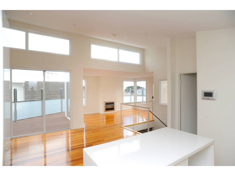 2/53 Clarke Street, Portarlington VIC 3223