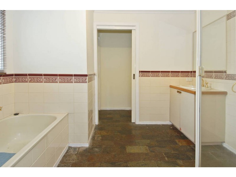 70 Kewarra Drive, Clifton Springs VIC 3222