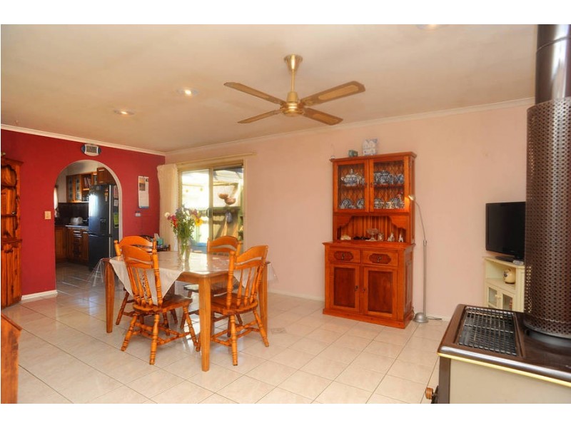 20 Lakeview Crescent, St Leonards VIC 3223