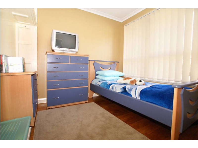 2B MILLER STREET, Coburg VIC 3058