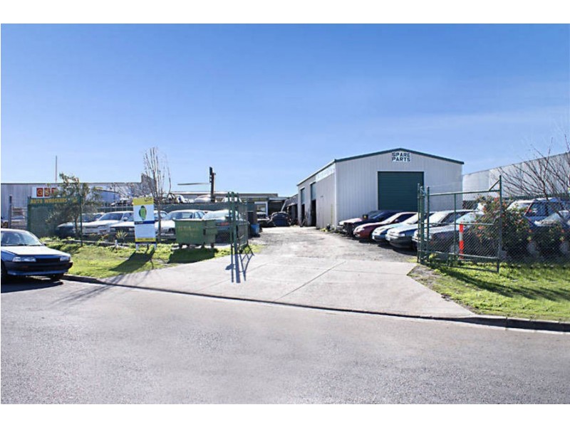 9 FORDSON ROAD, Campbellfield VIC 3061