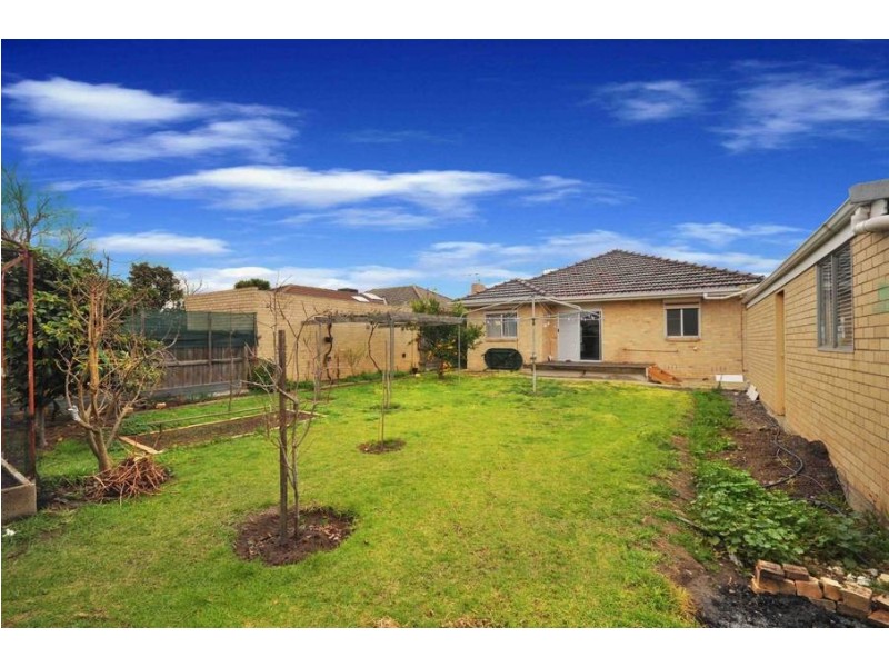 5 Samson Street, Glenroy VIC 3046