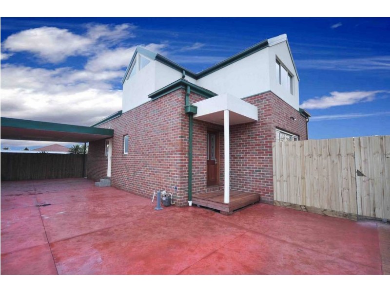 2/19 Dowling Street, Fawkner VIC 3060