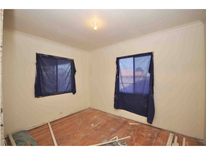 1&2/10 Ernest Street, Broadmeadows VIC 3047