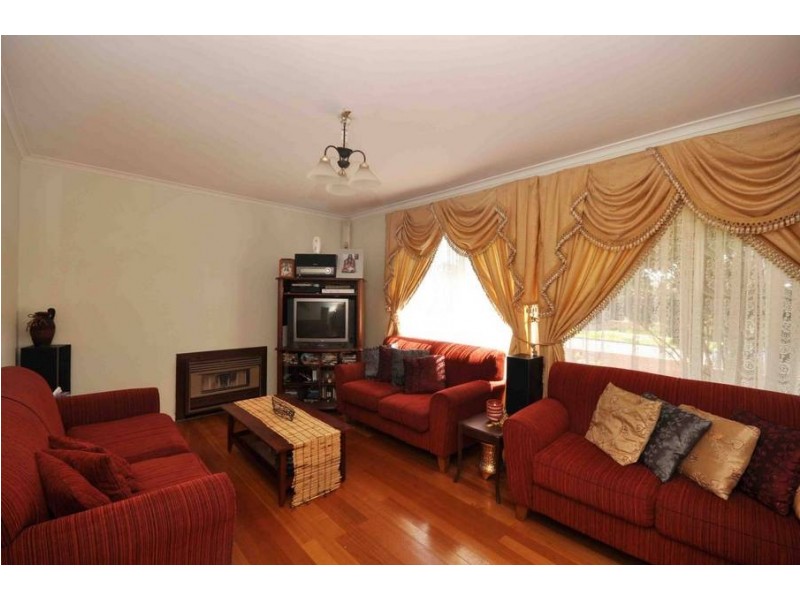5 Hilgay Street, Coolaroo VIC 3048