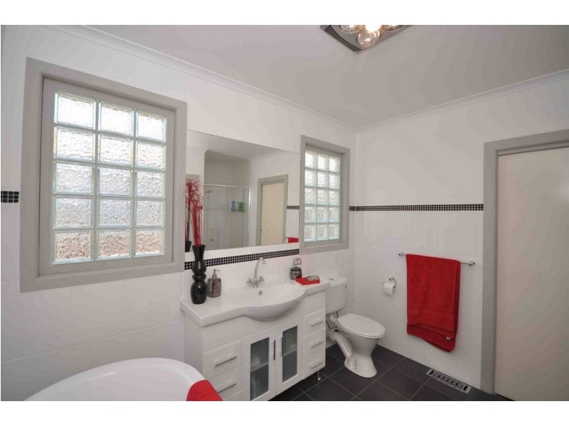 58 Pecham Street, Glenroy VIC 3046