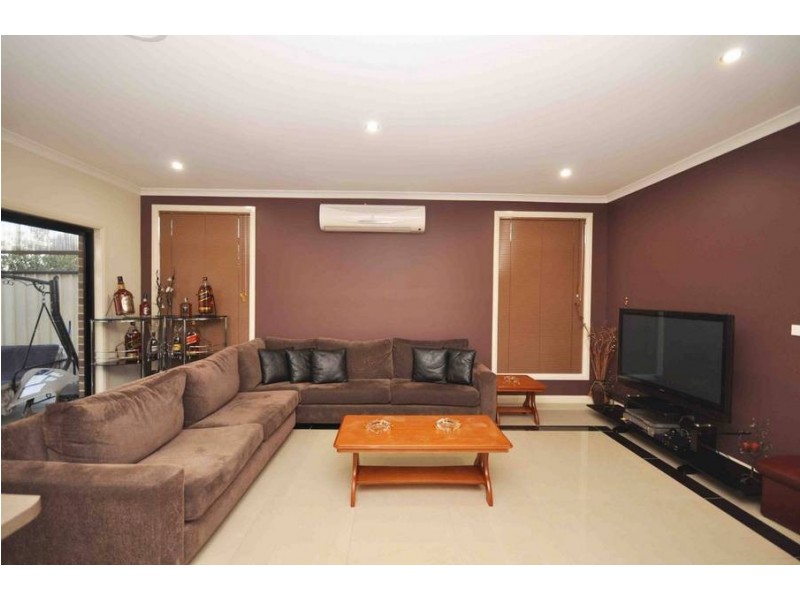 1/12 Blair Street, Broadmeadows VIC 3047