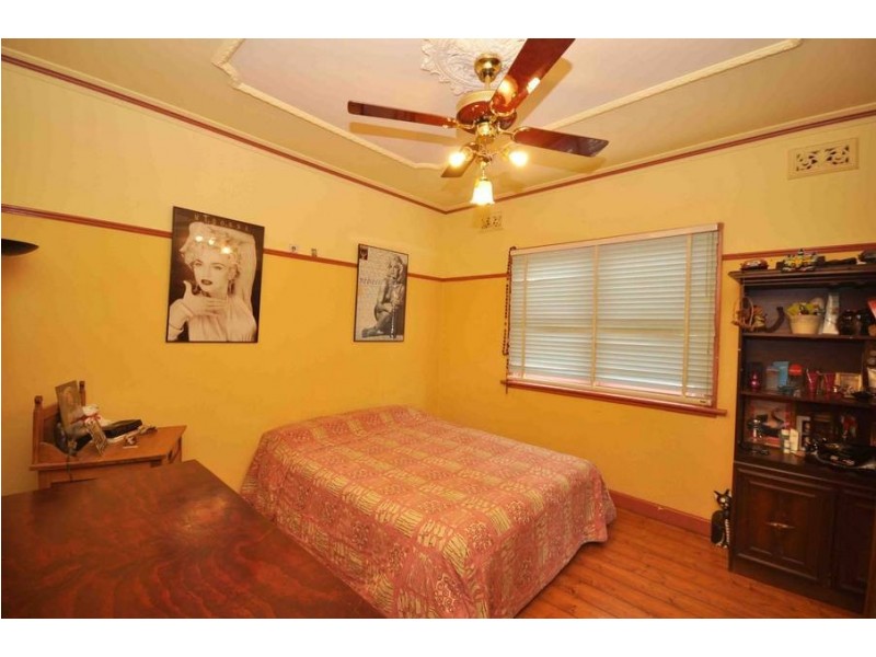 20 Merbein Street, Pascoe Vale VIC 3044