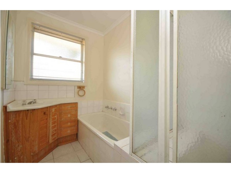 14 Pearson Street, Coolaroo VIC 3048