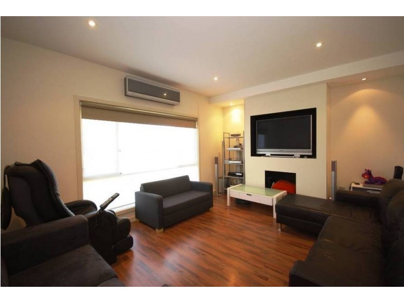 75 Pecham Street, Glenroy VIC 3046
