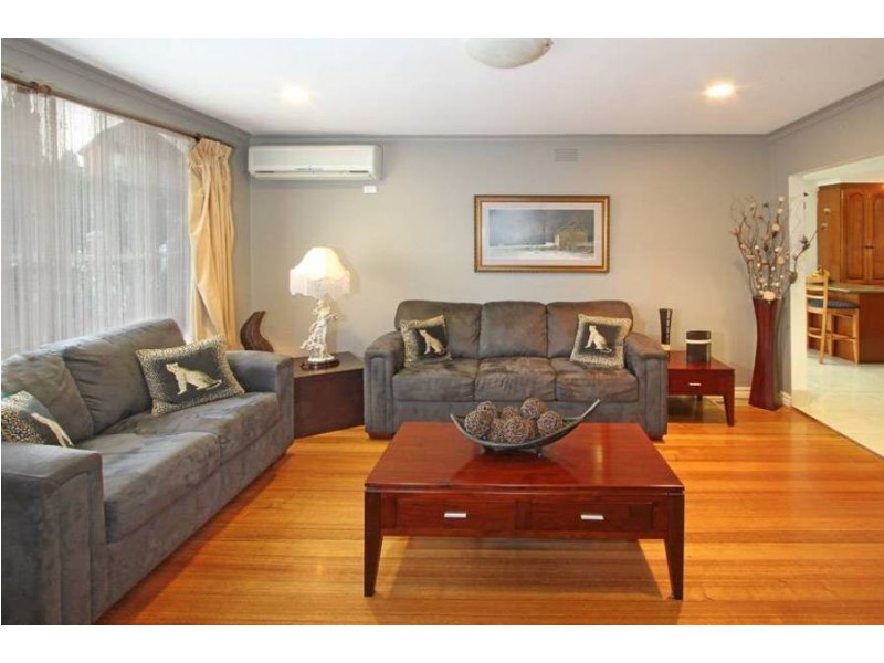 82 Gowrie Street, Glenroy VIC 3046