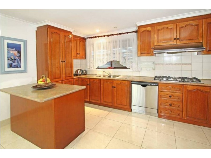 82 Gowrie Street, Glenroy VIC 3046