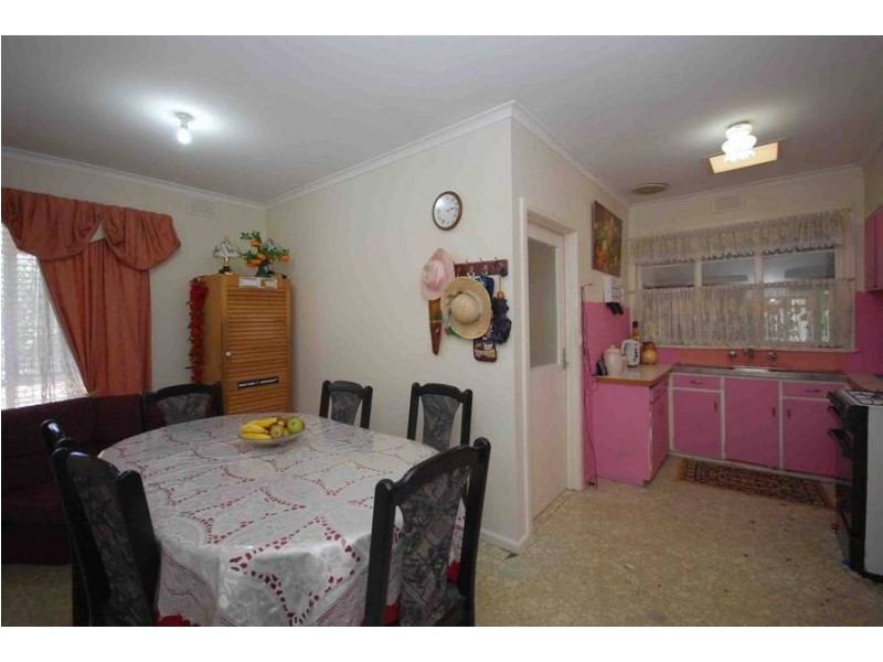 15 Everard Street, Glenroy VIC 3046