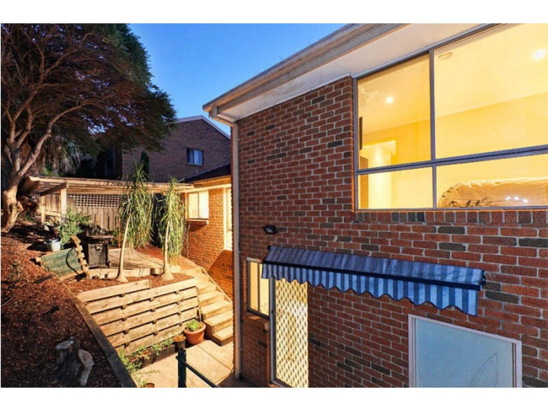 2/6 Shankland Boulevard, Meadow Heights VIC 3048