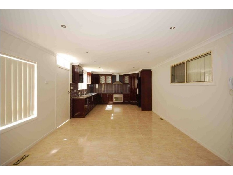 78 Maude Avenue, Glenroy VIC 3046