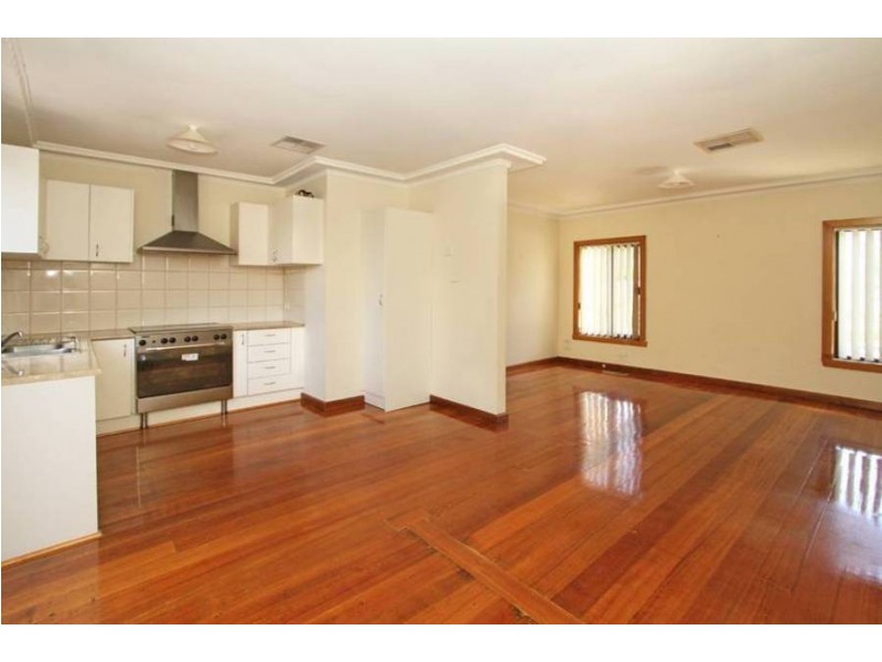 42 Acacia Street, Glenroy VIC 3046