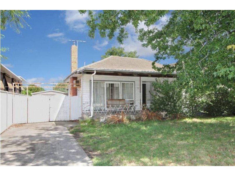 43 Melbourne Avenue, Glenroy VIC 3046