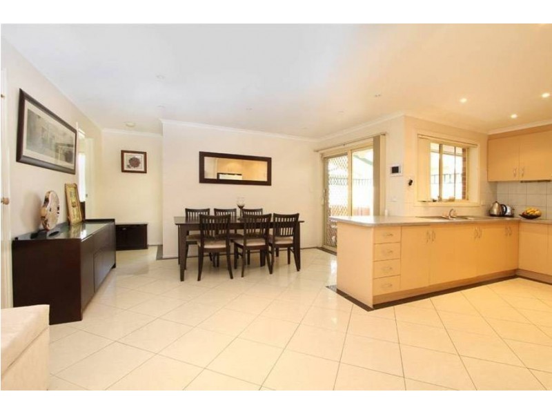 7D Rokewood Crescent, Meadow Heights VIC 3048