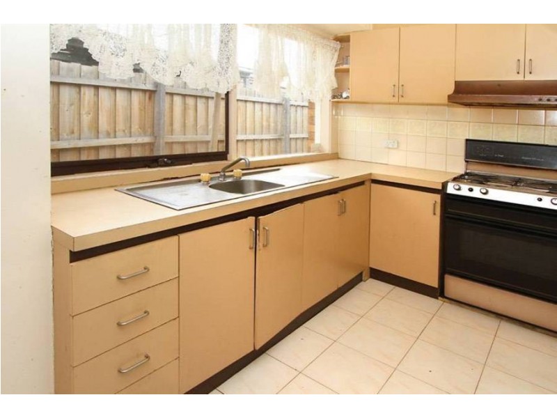 9 Amstel Court, Meadow Heights VIC 3048