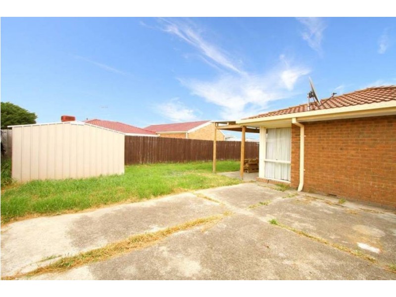 9 Amstel Court, Meadow Heights VIC 3048
