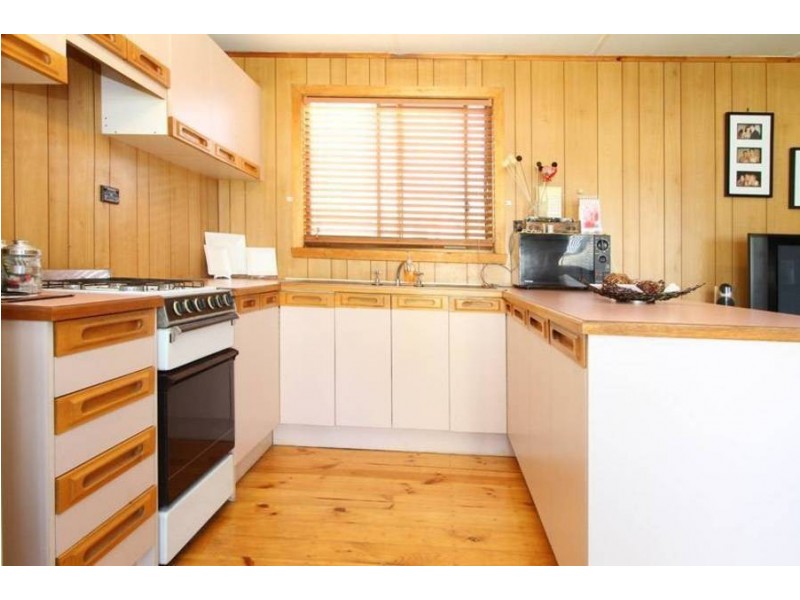 13 Meredith Street, Broadmeadows VIC 3047