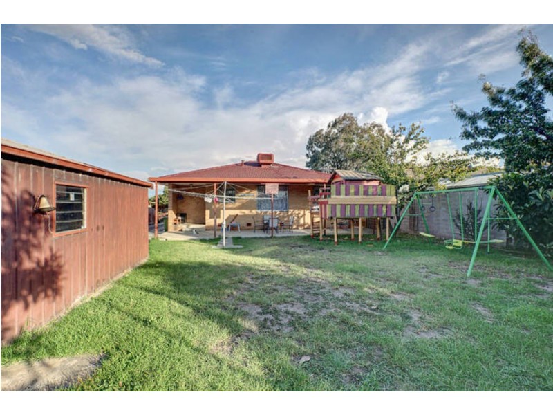 18 Crossley Crescent, Coolaroo VIC 3048